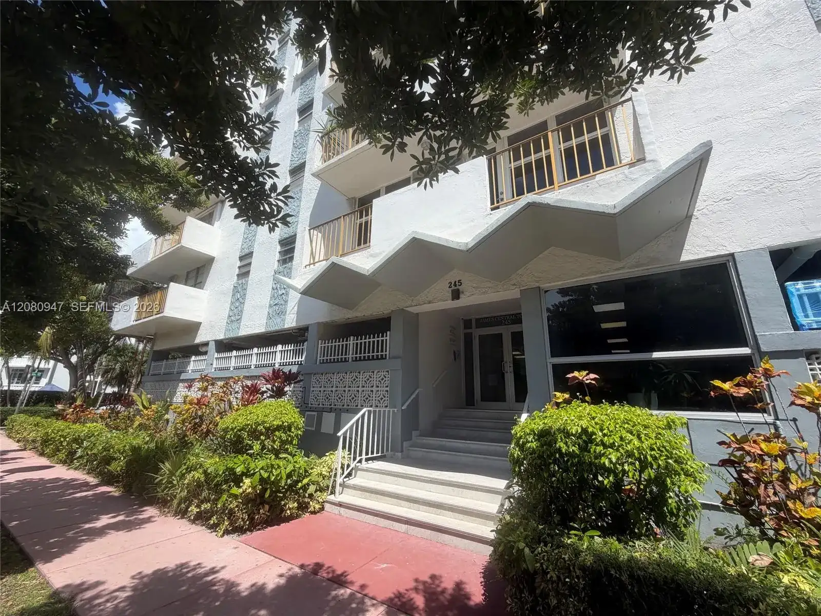 245 18th St # 805, Miami Beach FL 33139 photo 3