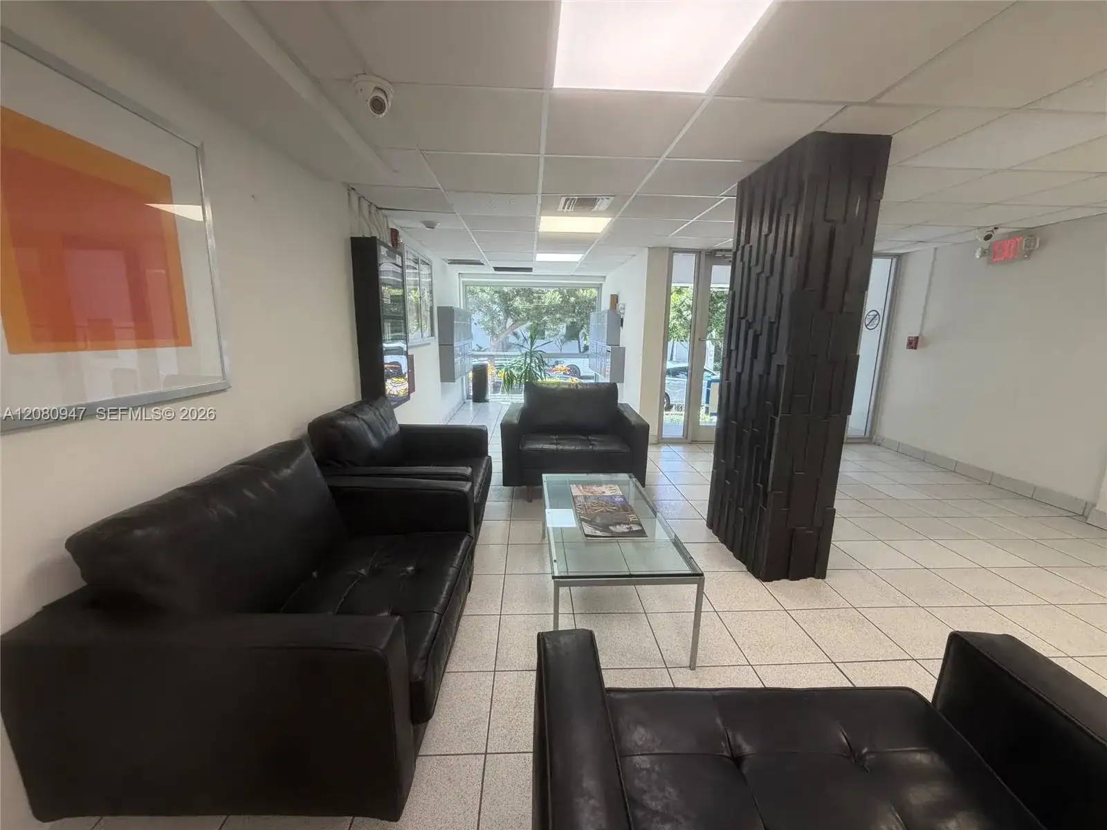 245 18th St # 805, Miami Beach FL 33139 photo 4