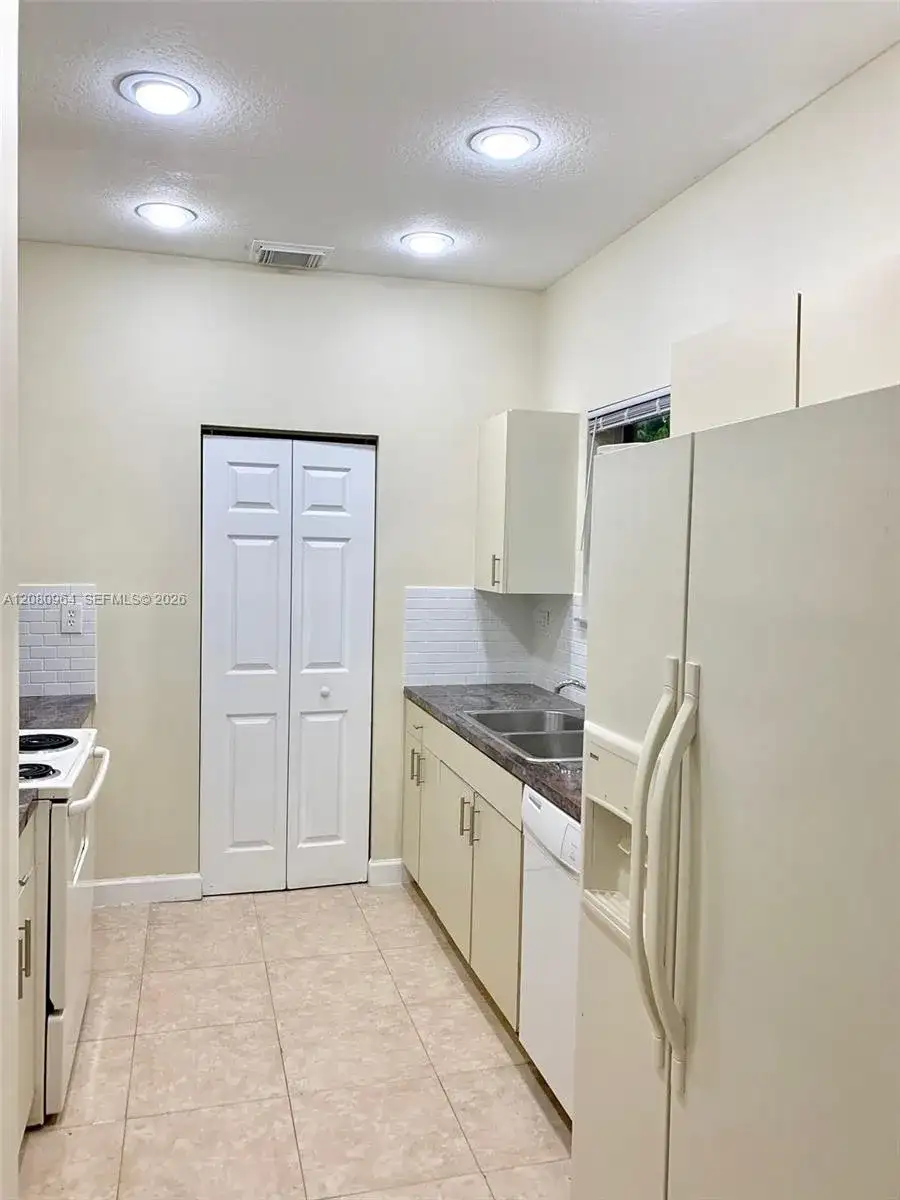 2536 NE 41st Ave # 2536, Homestead FL 33033 photo 5