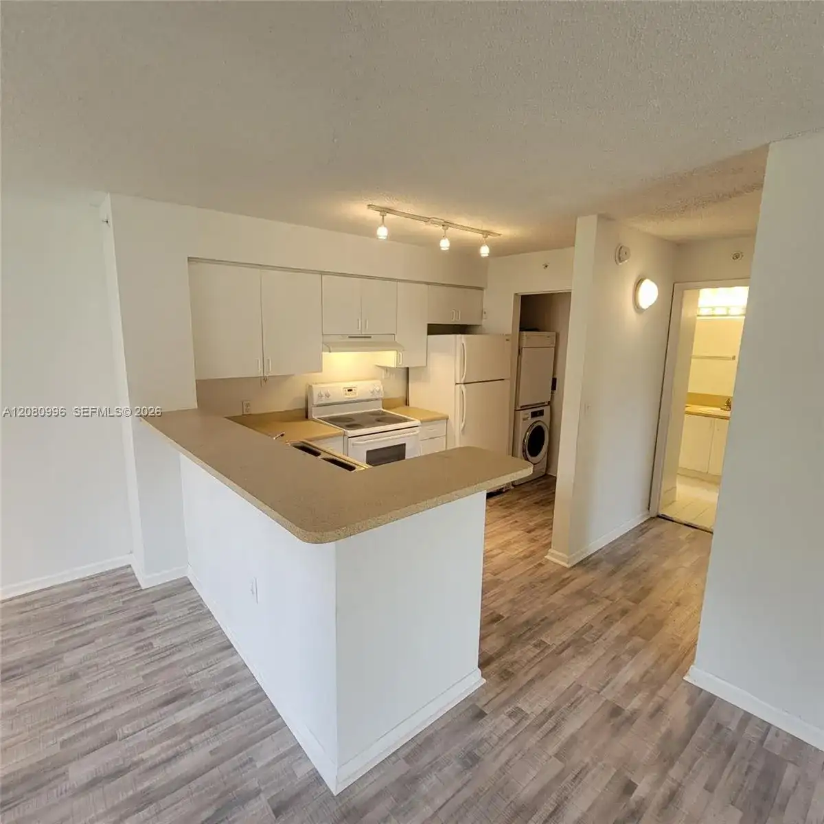 7824 Sonoma Springs Cir # 101, Lake Worth FL 33463 photo 3