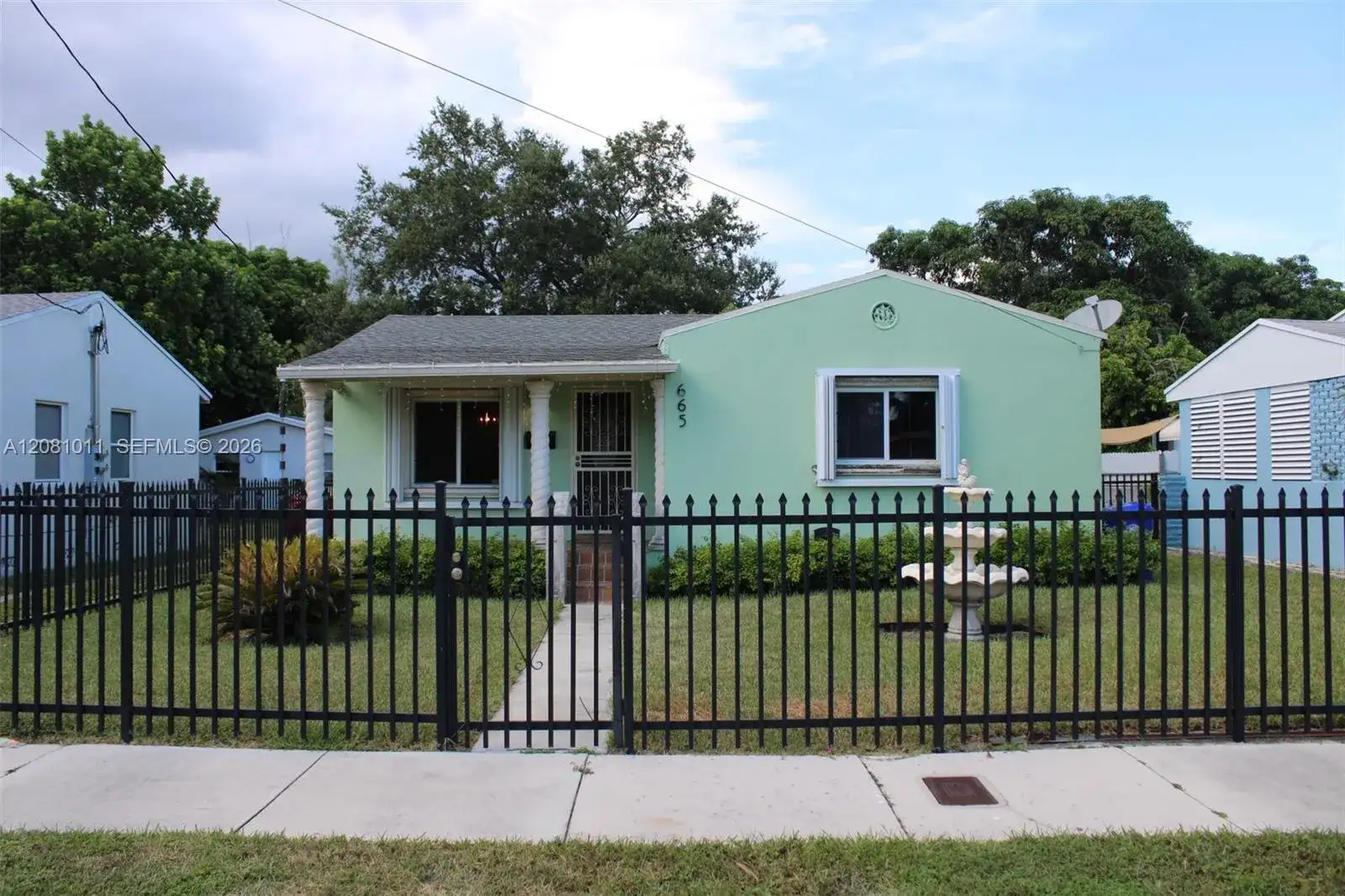 665 NW 50th St, Miami FL 33127 photo 2