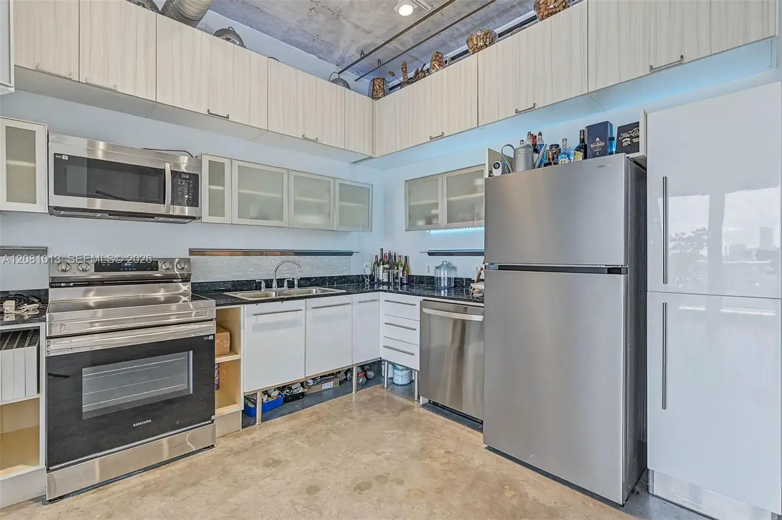 10 SW South River Dr # 1106, Miami FL 33130 photo 4