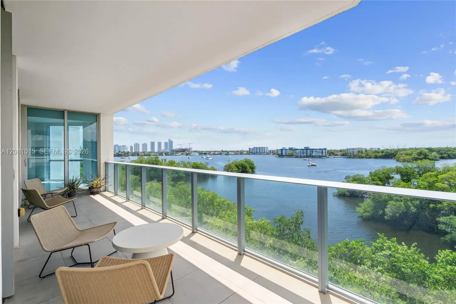 17111 Biscayne Blvd # 402, North Miami Beach FL 33160