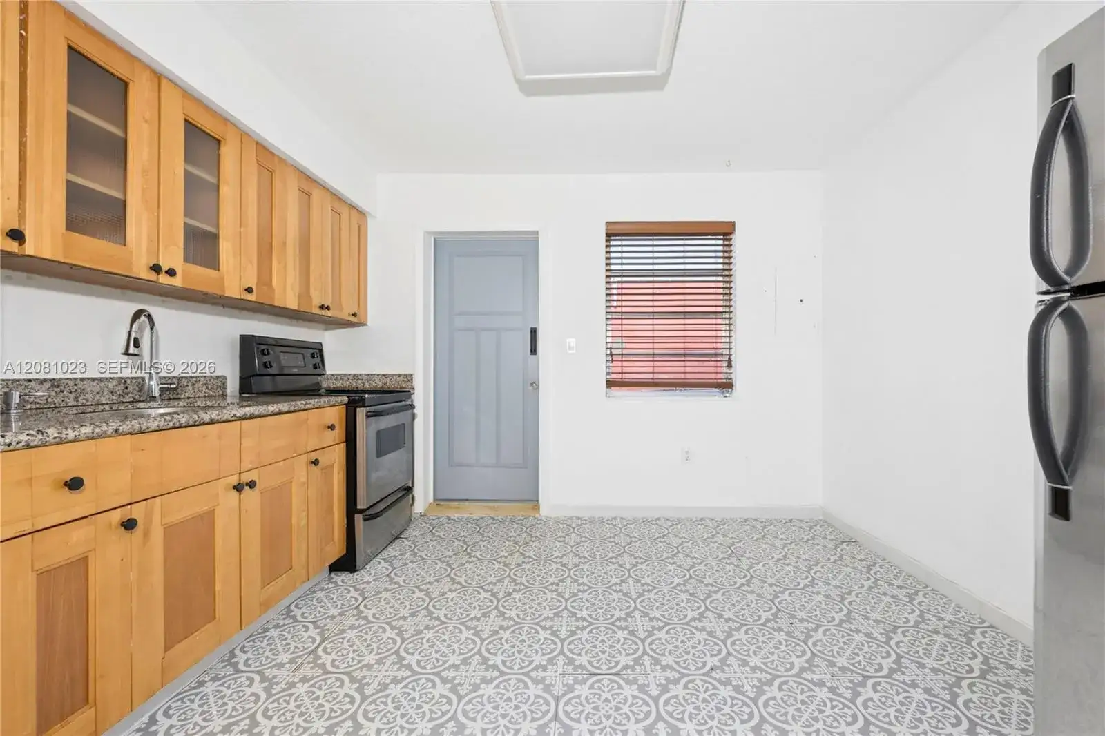 2928 Louise St # 30, Miami FL 33133 photo 5