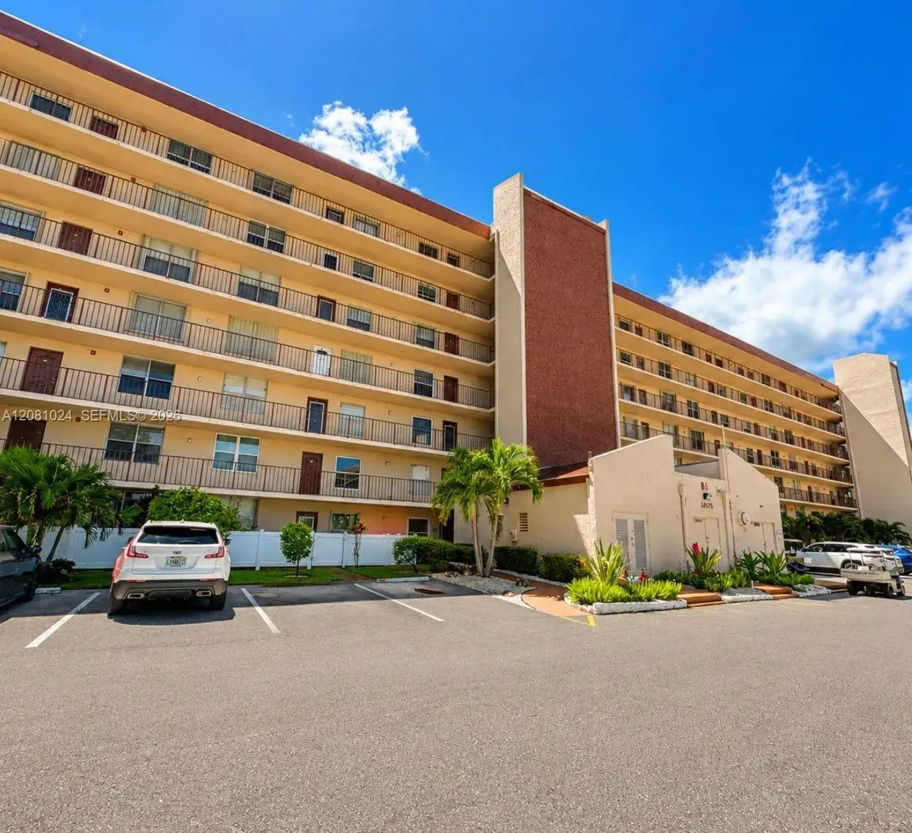 14575 Bonaire Blvd # 204, Delray Beach FL 33446