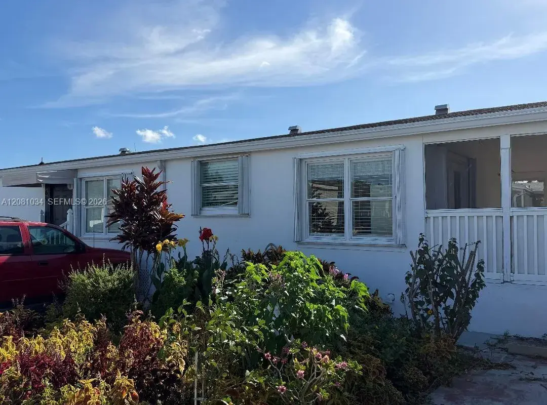 19800 SW 180th Ave unit 569 # 569, Miami FL 33187