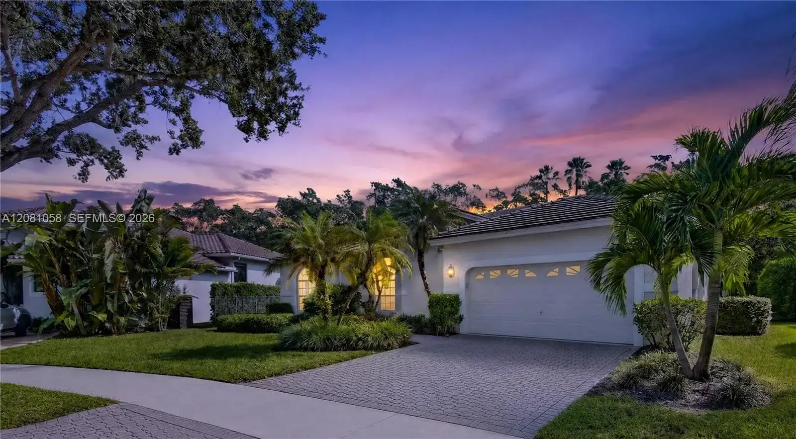 3098 Lakewood Cir, Weston FL 33332 photo 2