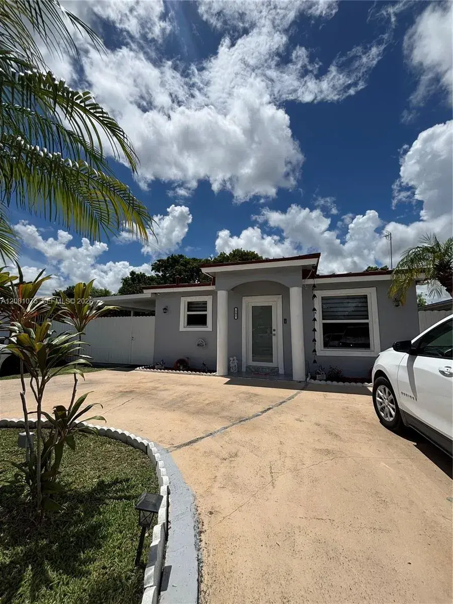 502 NW 7th Ave, Homestead FL 33030