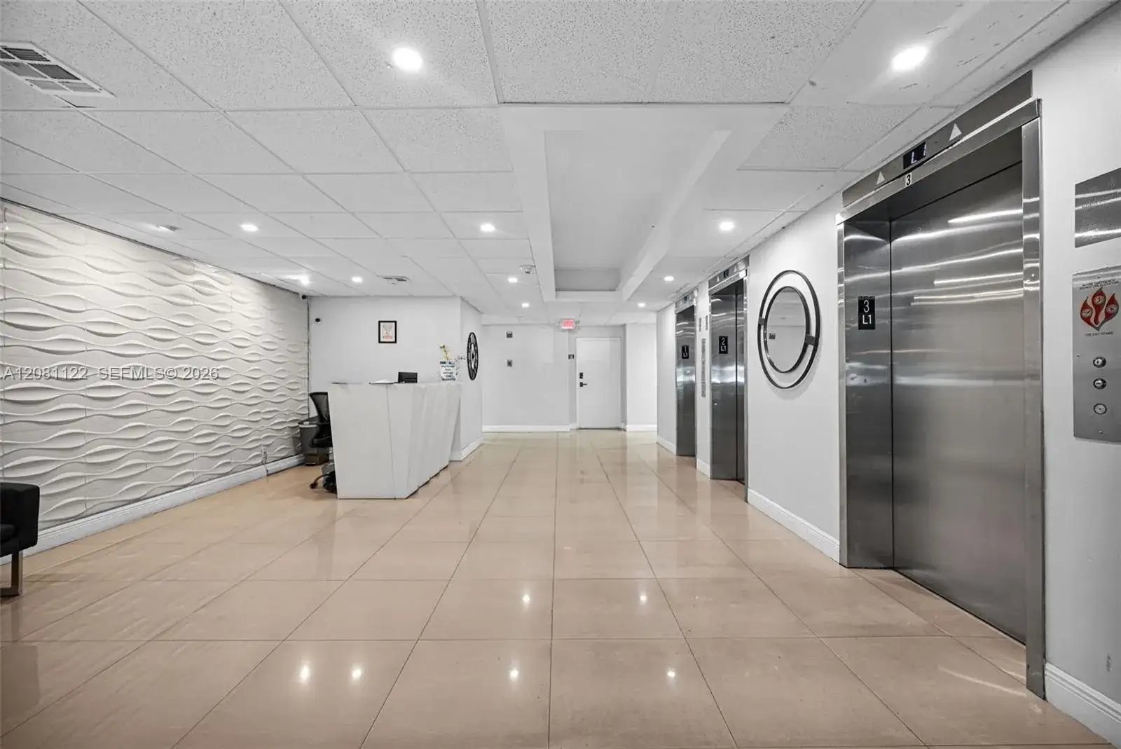1600 S Ocean Dr, Hollywood FL 33019 photo 2