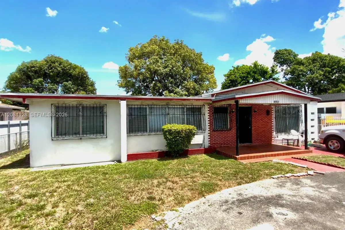651 Jann Ave, Opa-Locka FL 33054
