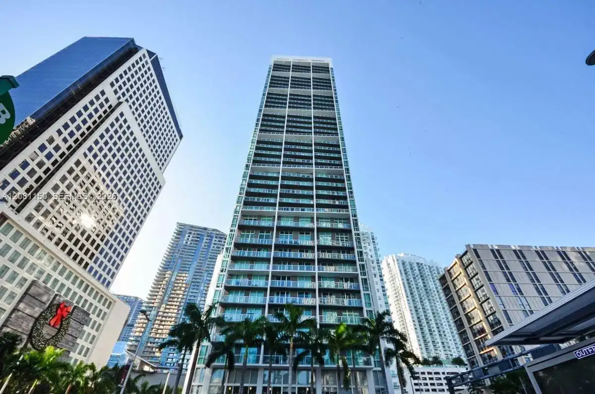 500 Brickell Ave # 3000, Miami FL 33131