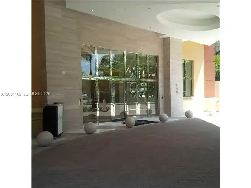 999 SW 1ST AVE # 2305, Miami FL 33130 photo 2