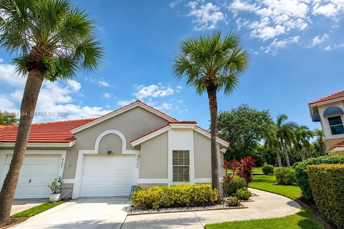 6100 Bear Creek Ct, Lake Worth FL 33467