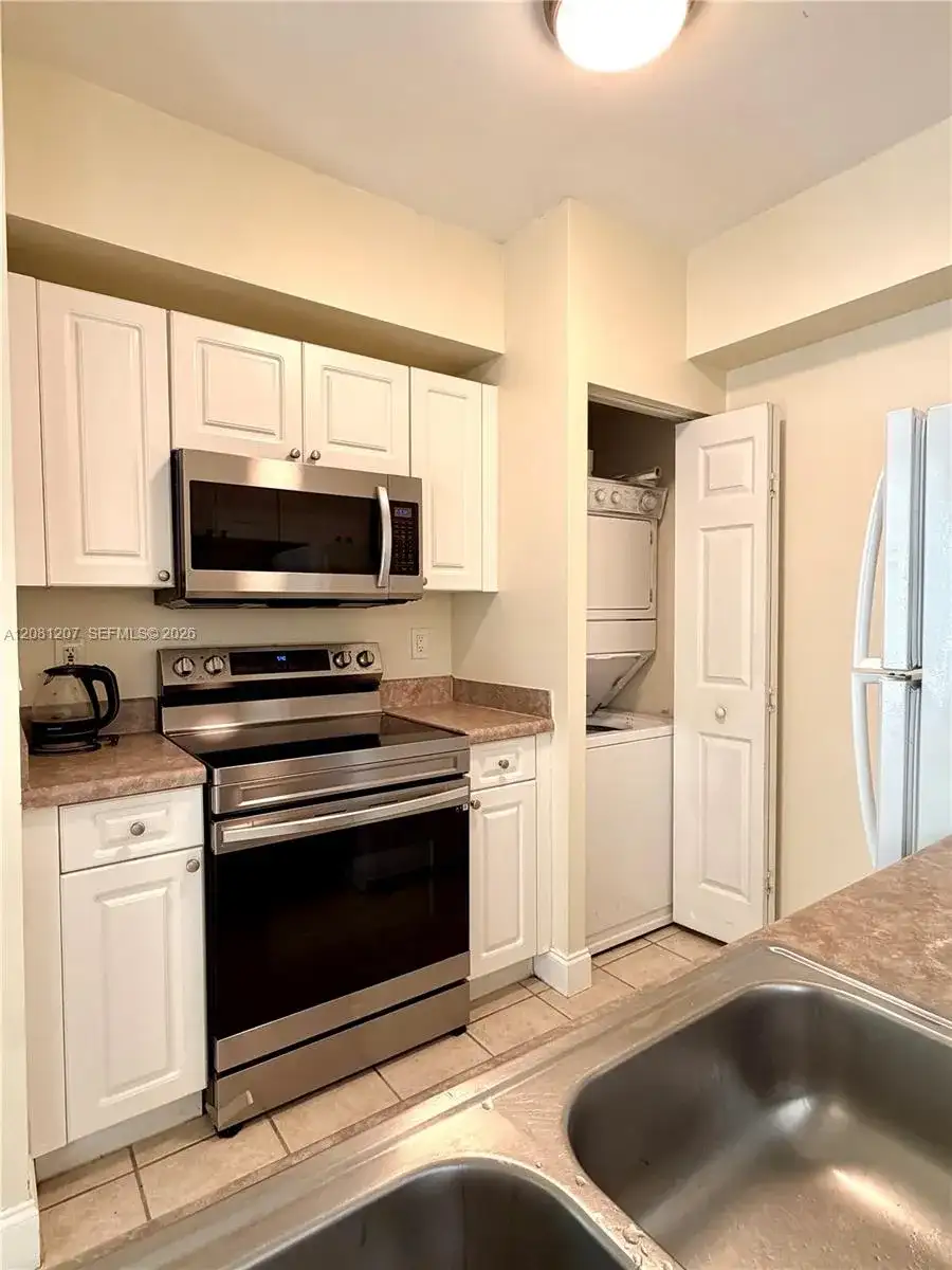 17150 N Bay Rd # 2419, Sunny Isles Beach FL 33160 photo 5
