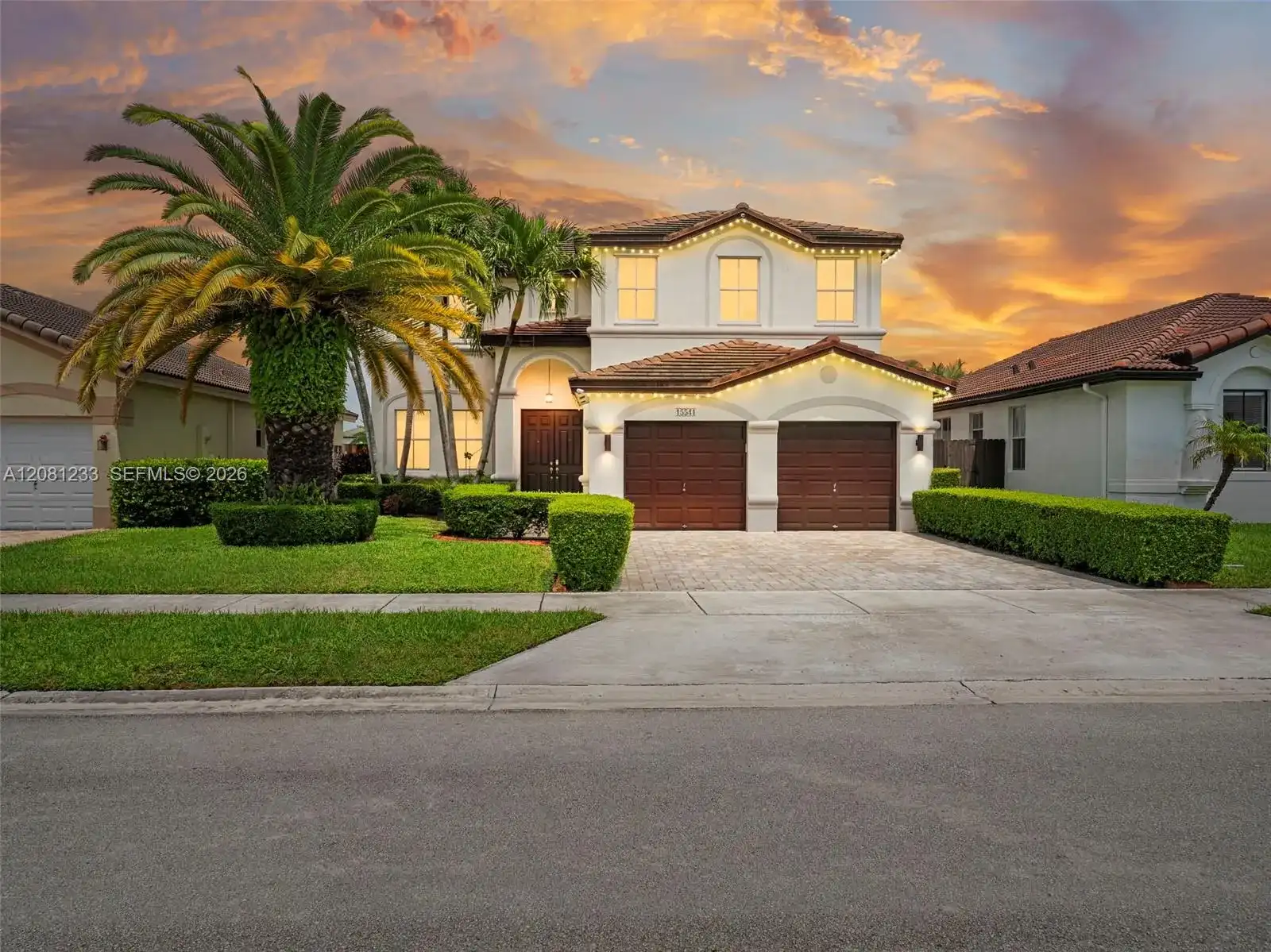 15541 SW 21st Ter, Miami FL 33185