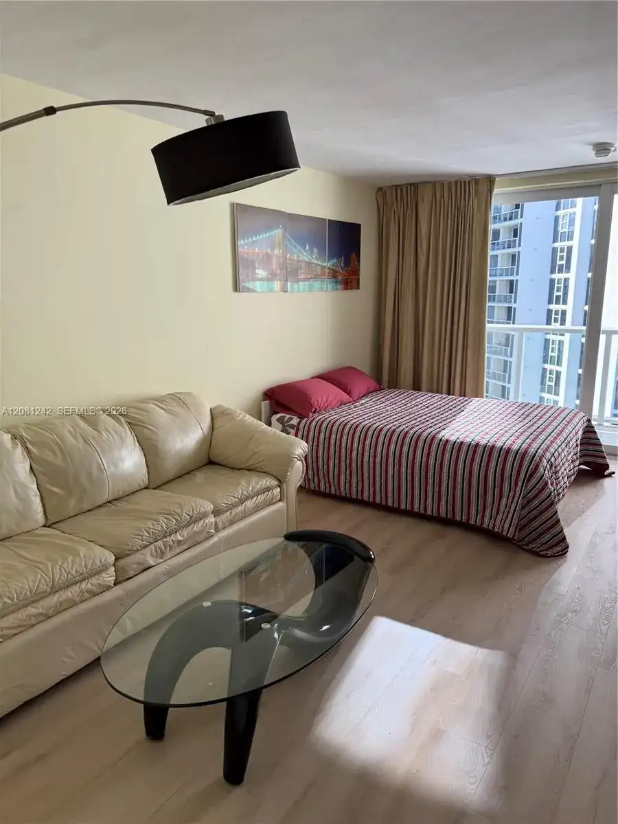 19201 Collins Ave # 717, Sunny Isles Beach FL 33160 photo 2