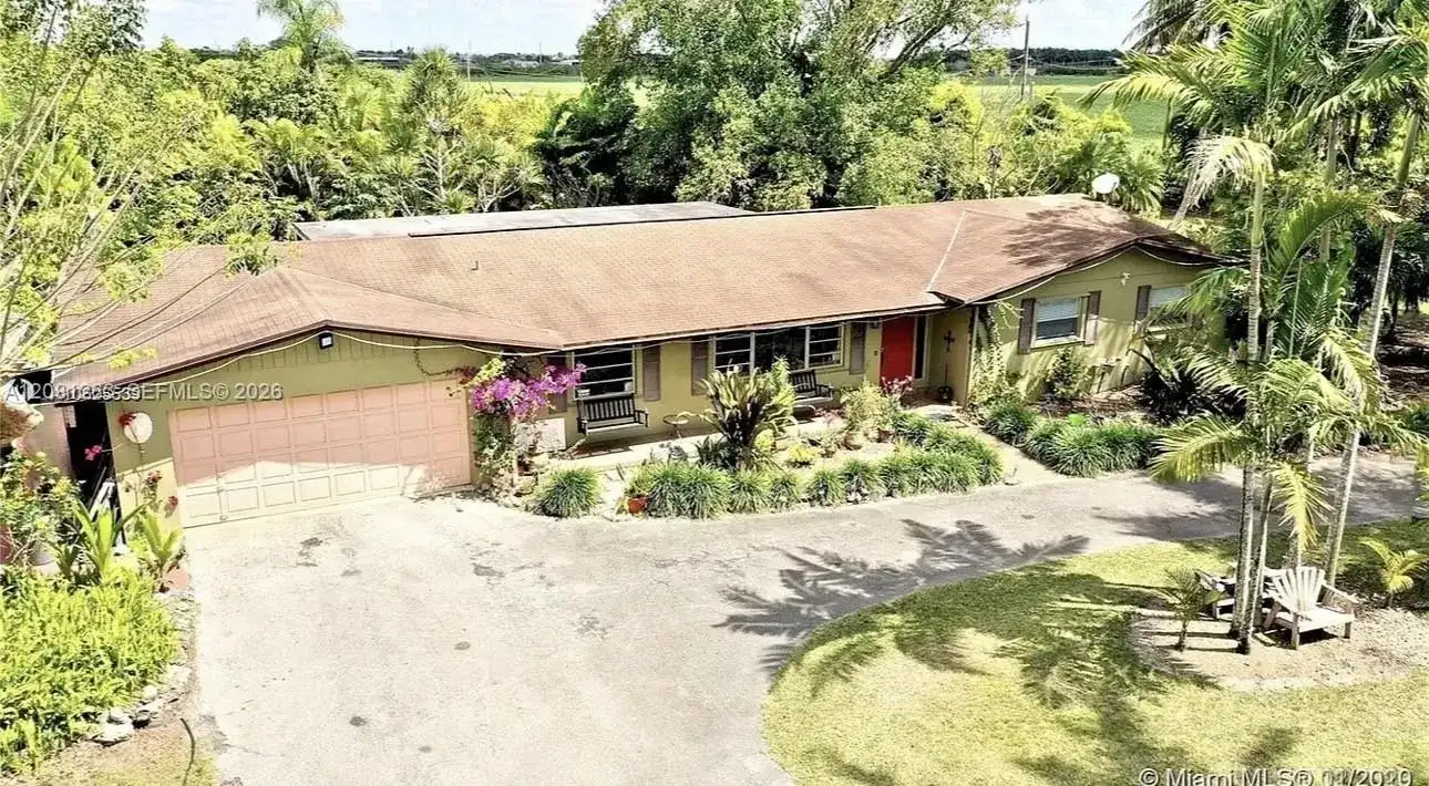22700 SW 199th Ave, Miami FL 33170
