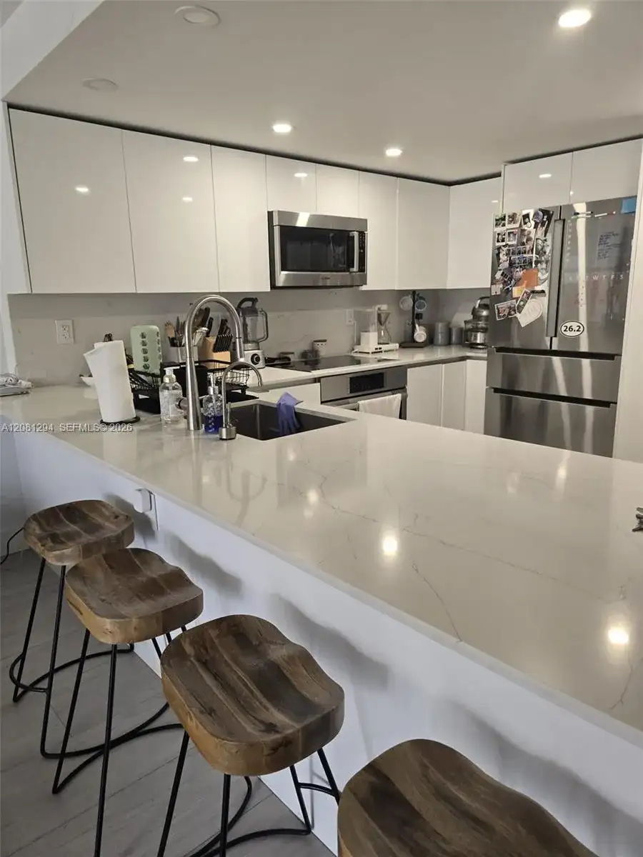 1901 Brickell Ave # B2110, Miami FL 33129 photo 5
