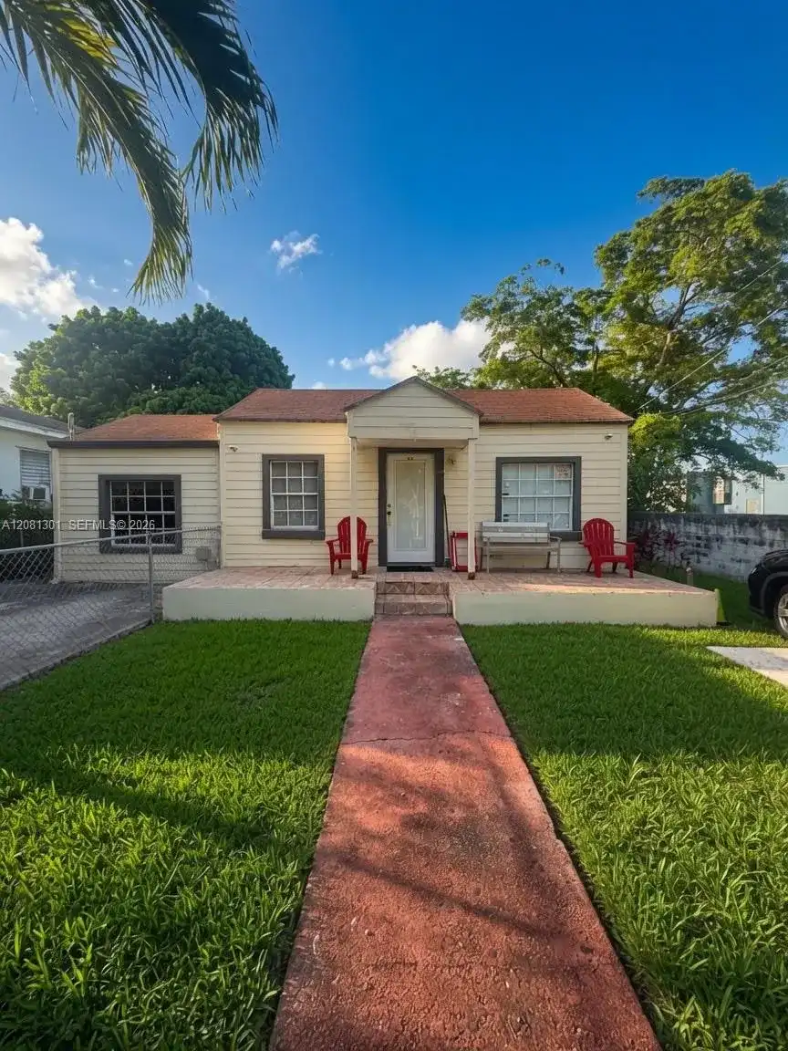 715 NW 116th Ter # B, Miami FL 33168