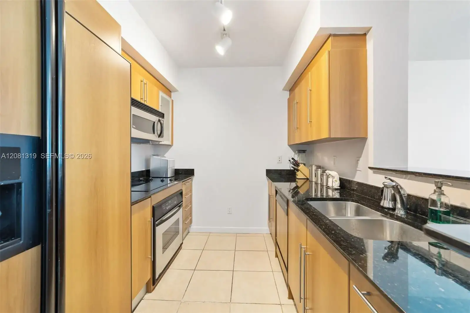335 S Biscayne Blvd # 2904, Miami FL 33131 photo 2
