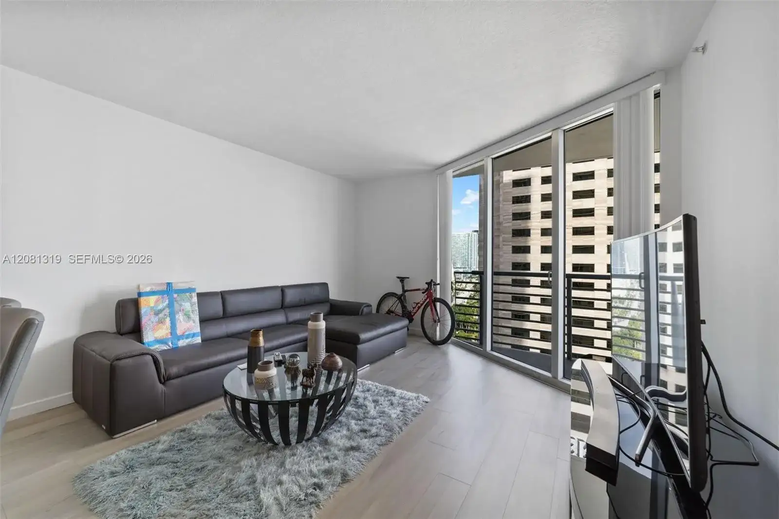 335 S Biscayne Blvd # 2904, Miami FL 33131 photo 5