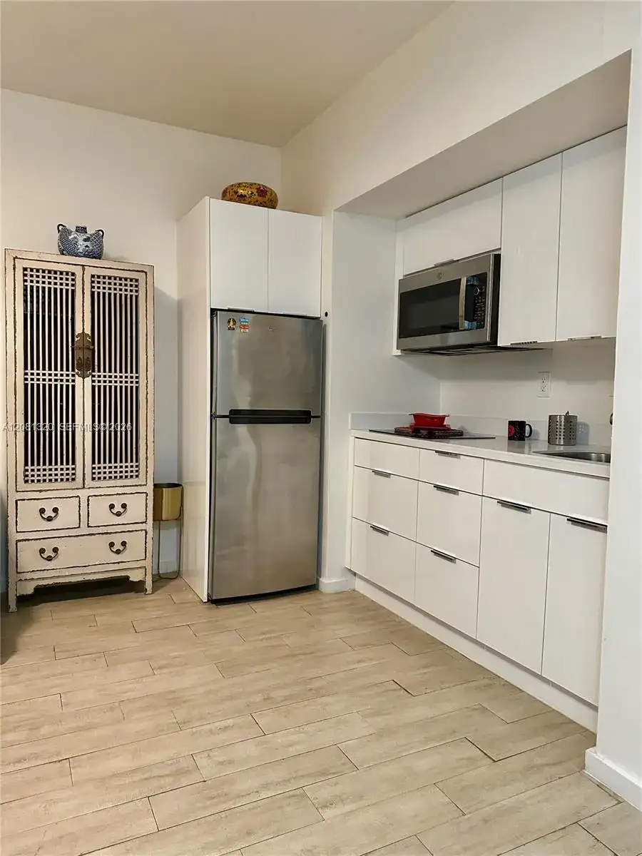 1611 Meridian Ave # 103, Miami Beach FL 33139 photo 5