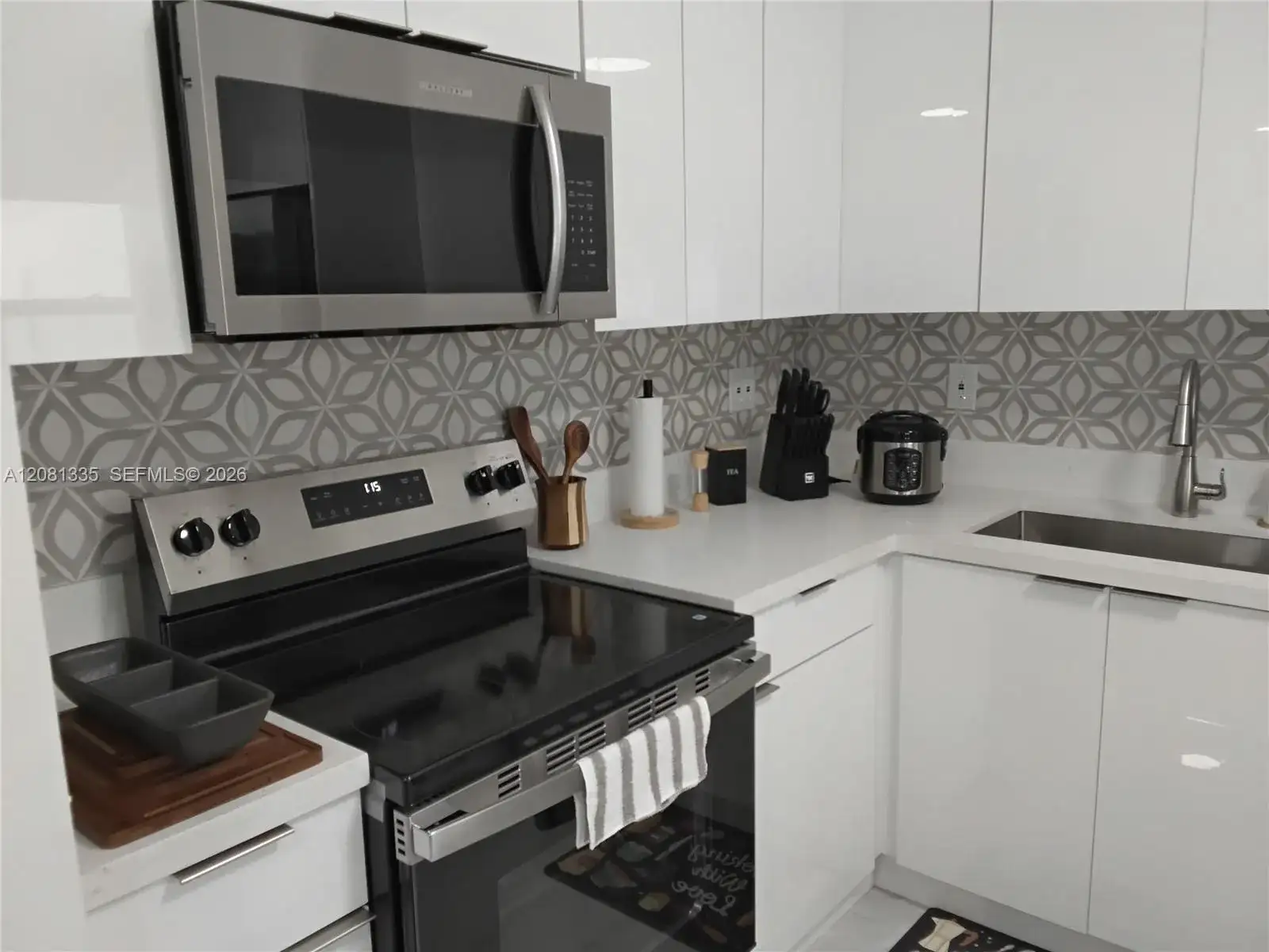 4901 NW 177th St, Miami Gardens FL 33055 photo 4