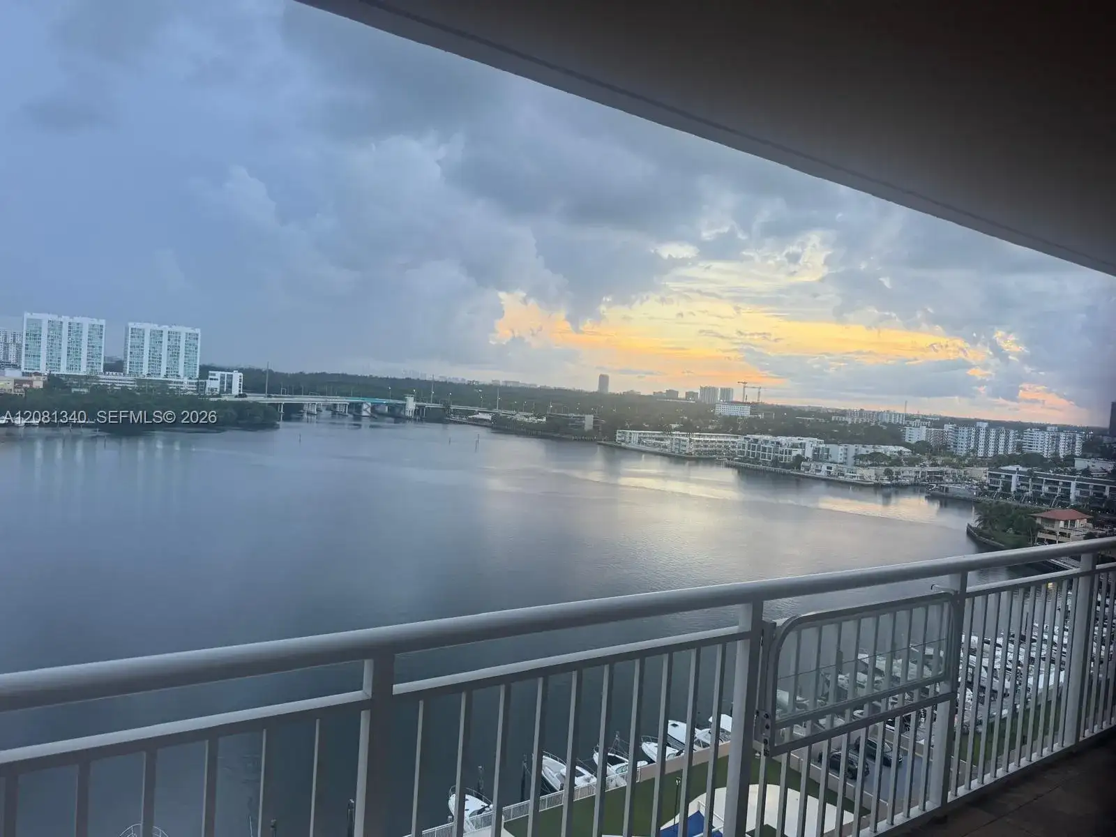 250 174th St # 1420, Sunny Isles Beach FL 33160 photo 2