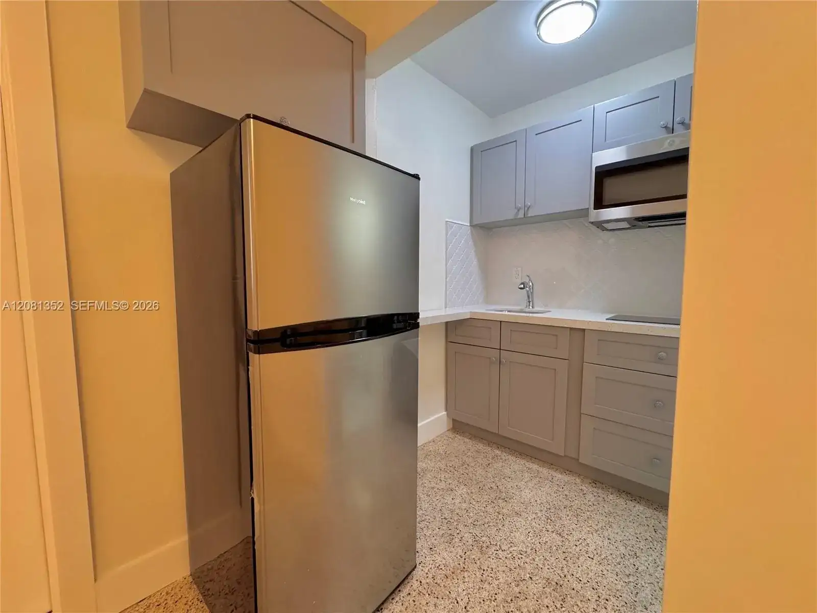 7137 SW 22nd St, Miami FL 33155 photo 4