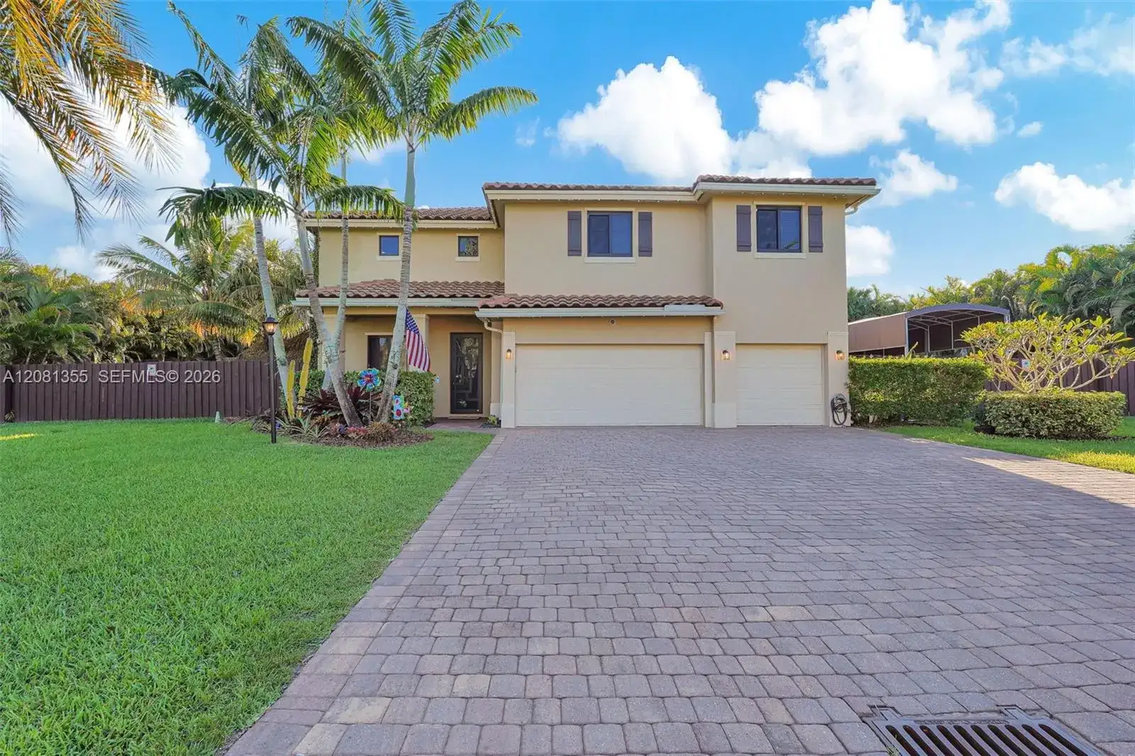 2150 NW 16th Pl, Homestead FL 33030 photo 3