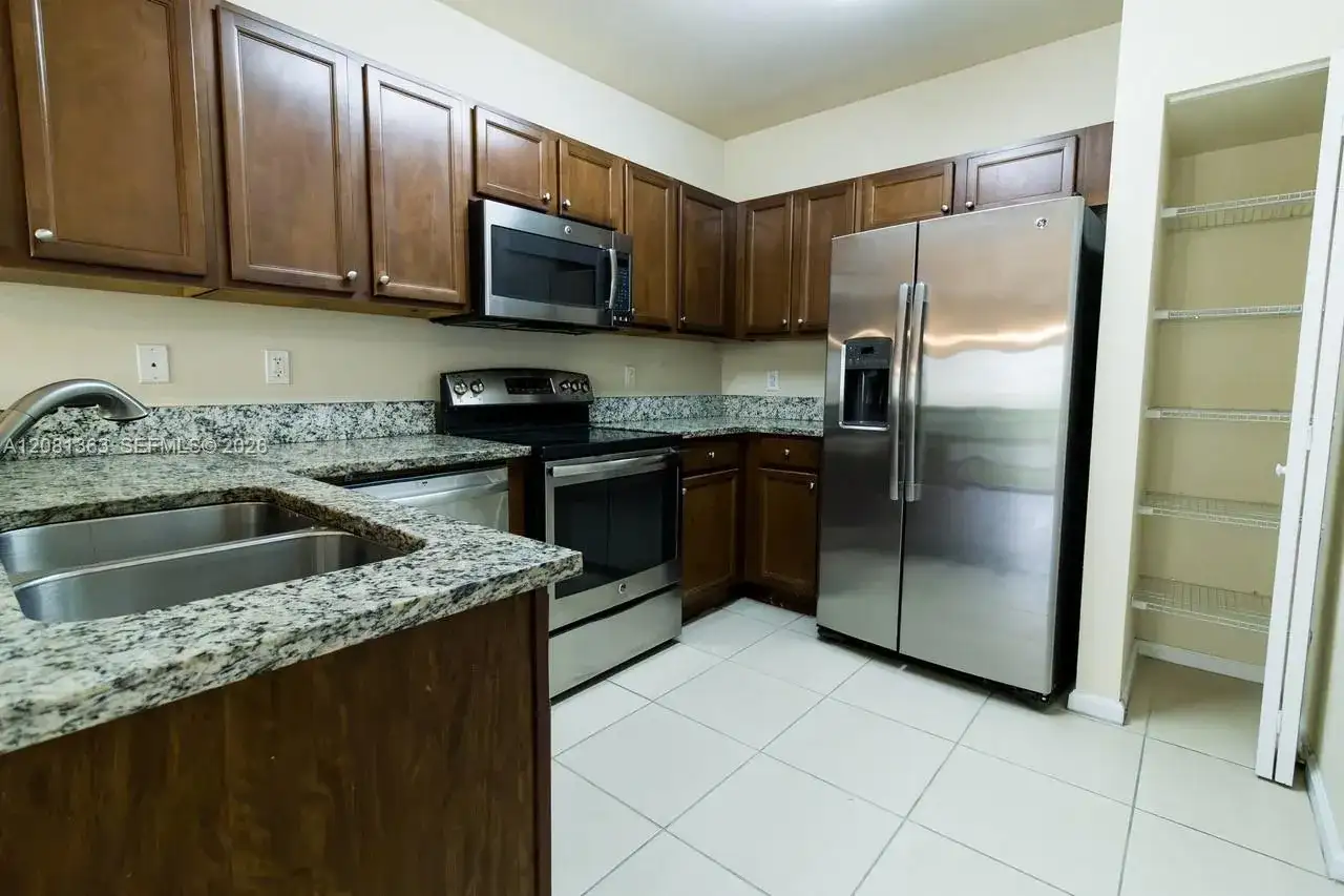 8800 NW 97th Ave # 208, Doral FL 33178 photo 2