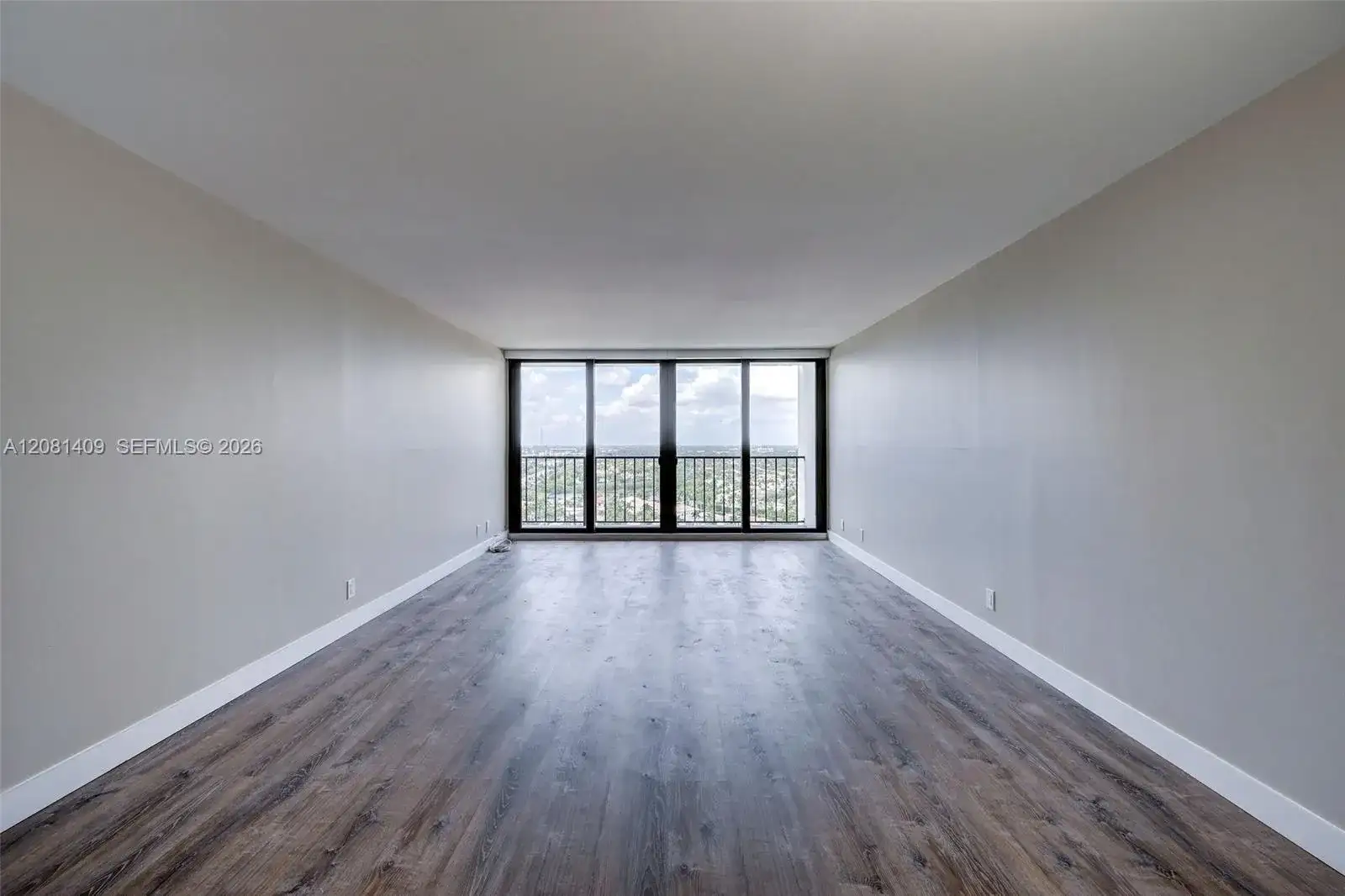 2401 S Ocean Dr # 1906, Hollywood FL 33019 photo 5