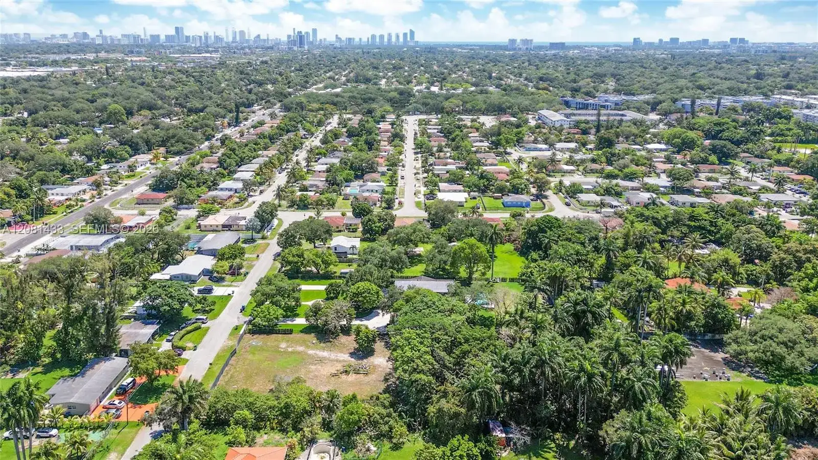 350 NE 158th St, Miami FL 33162 photo 5