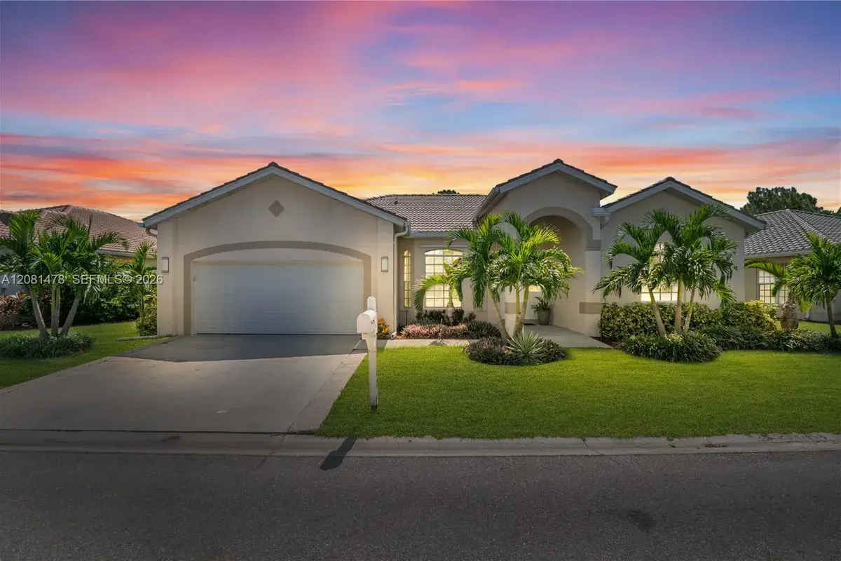 11142 Lakeland Cir, Other City - In The State Of Florida FL 33913