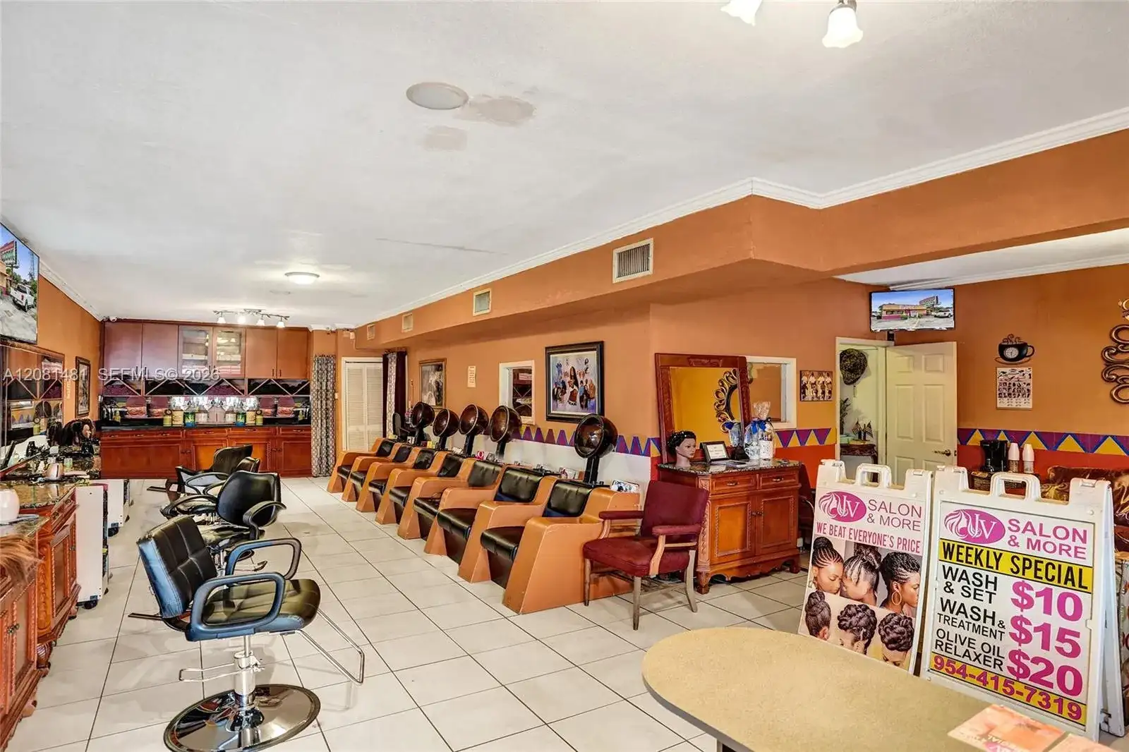 4404 Pembroke Rd, West Park FL 33021 photo 2