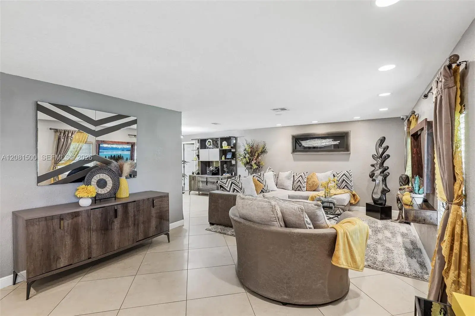 8835 NW 27th St, Coral Springs FL 33065