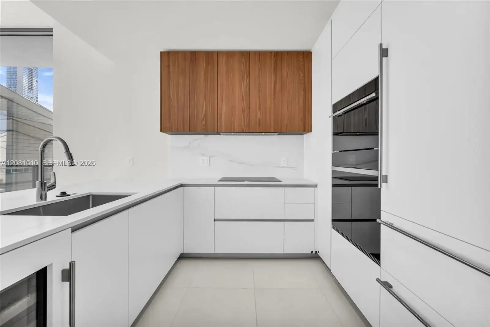 1400 biscayne blvd # 602, Miami FL 33132 photo 5