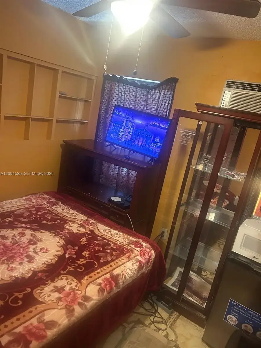 115 NW 193rd St # 2, Miami Gardens FL 33169 photo 5