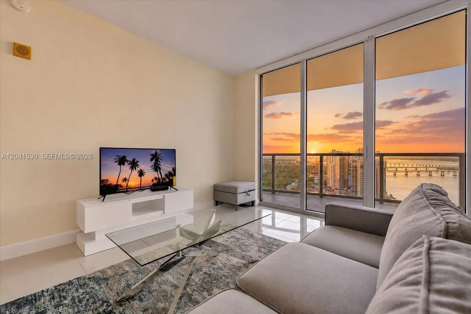 3000 Oasis Grabd Blvd # 2802, Fort Myers FL 33916