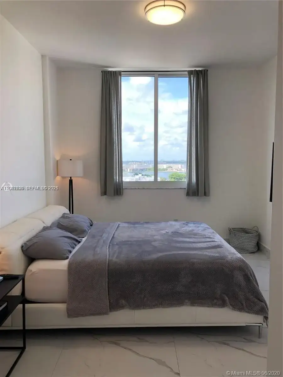 18800 NE 29th Ave, Aventura FL 33180 photo 5