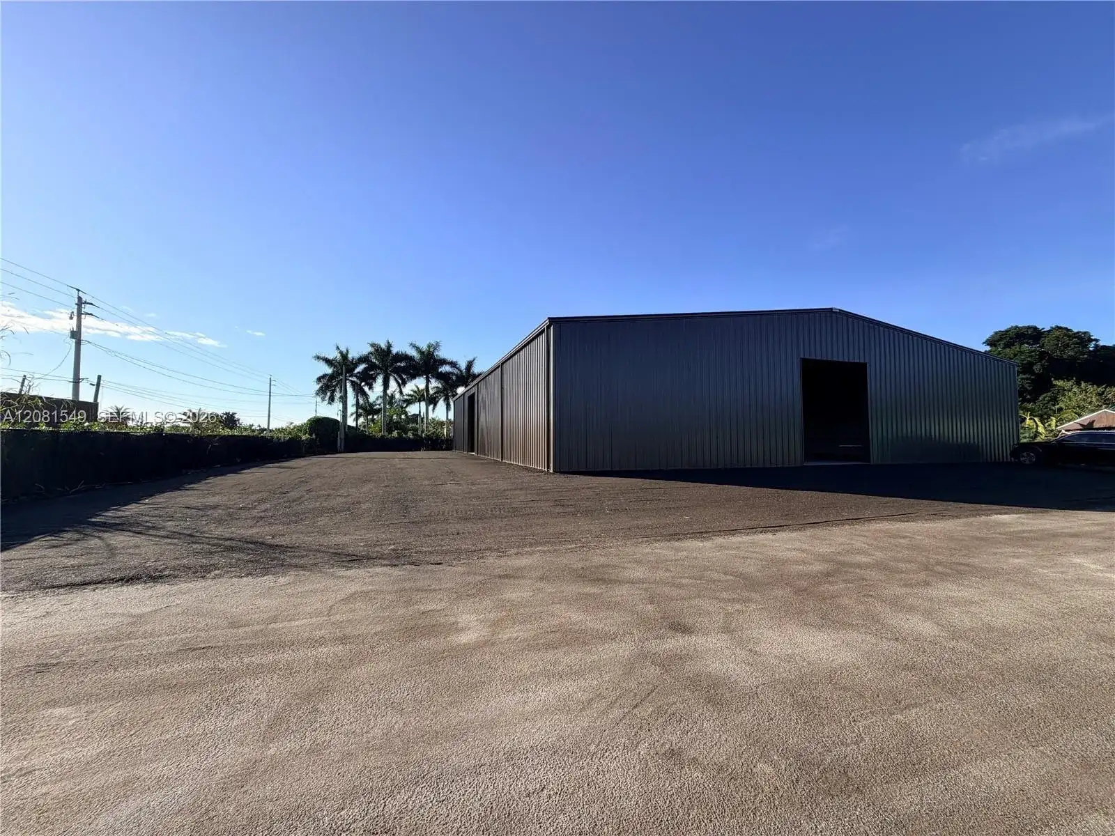5601 SW 210th Ter, Southwest Ranches FL 33332 photo 2
