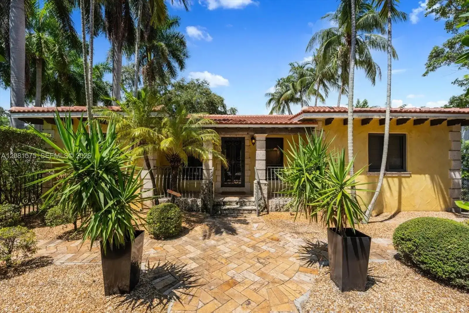 9204 NE 10th Ave, Miami Shores FL 33138 photo 3