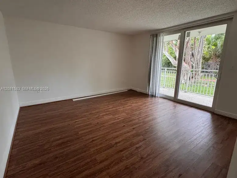6960 NW 186th St # 131, Hialeah FL 33015 photo 4