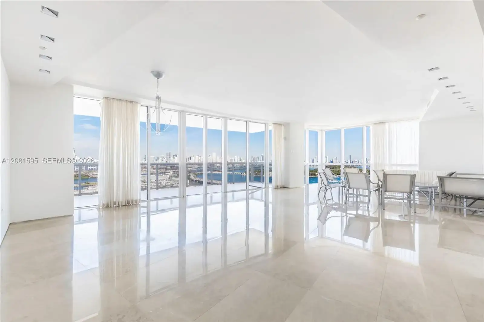 400 Alton Rd # 2101, Miami Beach FL 33139 photo 2