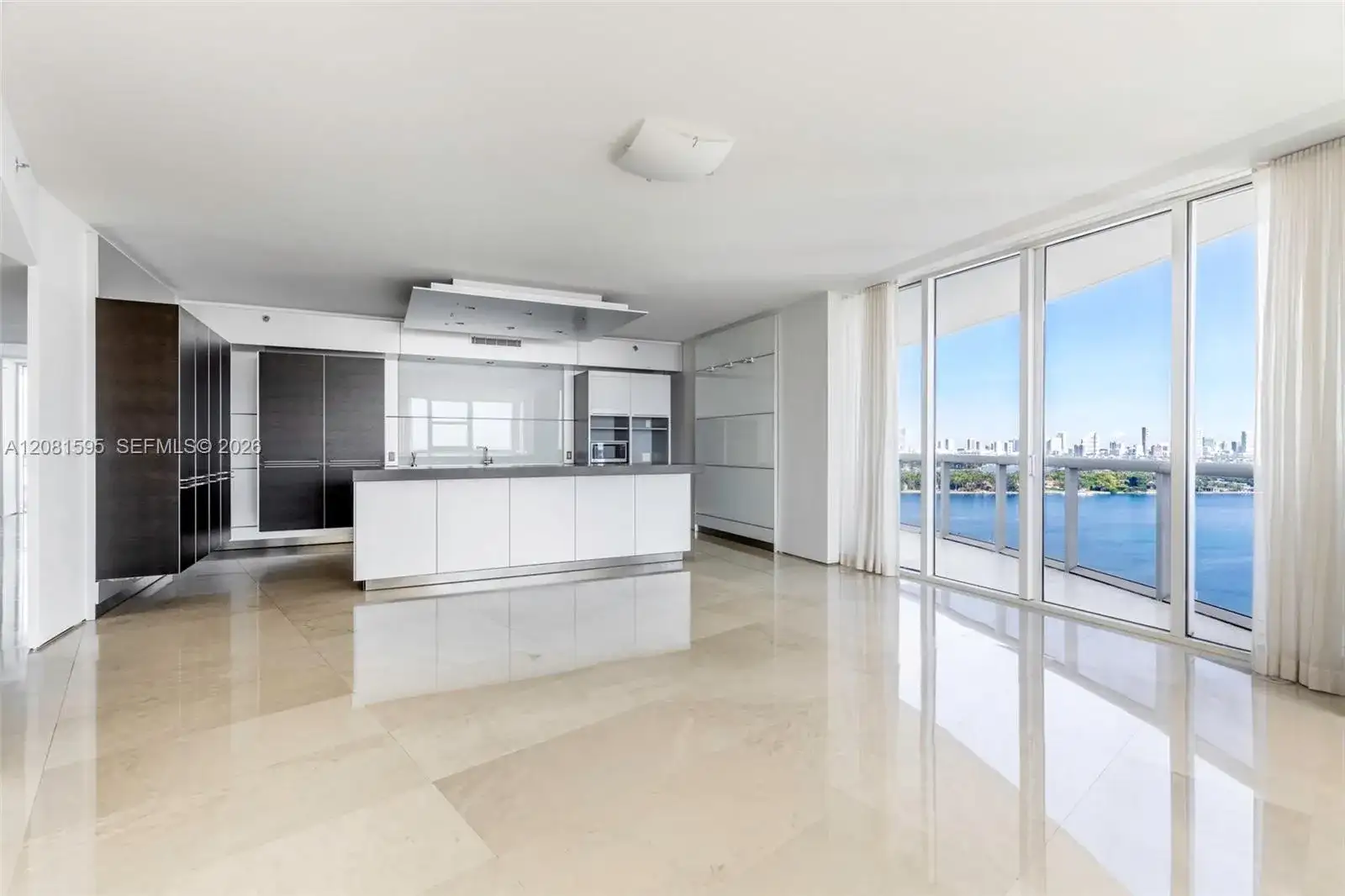 400 Alton Rd # 2101, Miami Beach FL 33139 photo 3