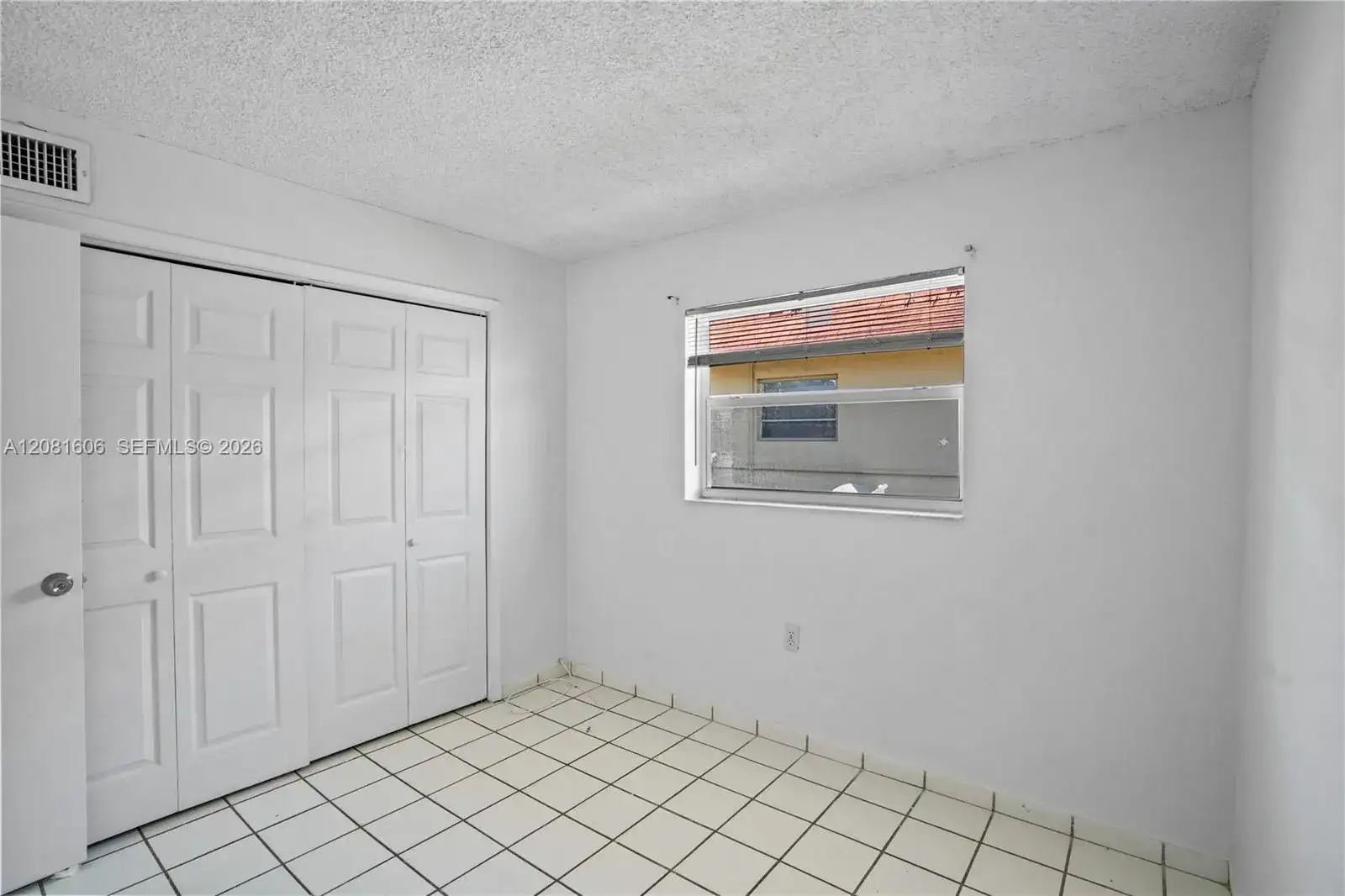 461 SW 7th St # 4, Miami FL 33130 photo 4