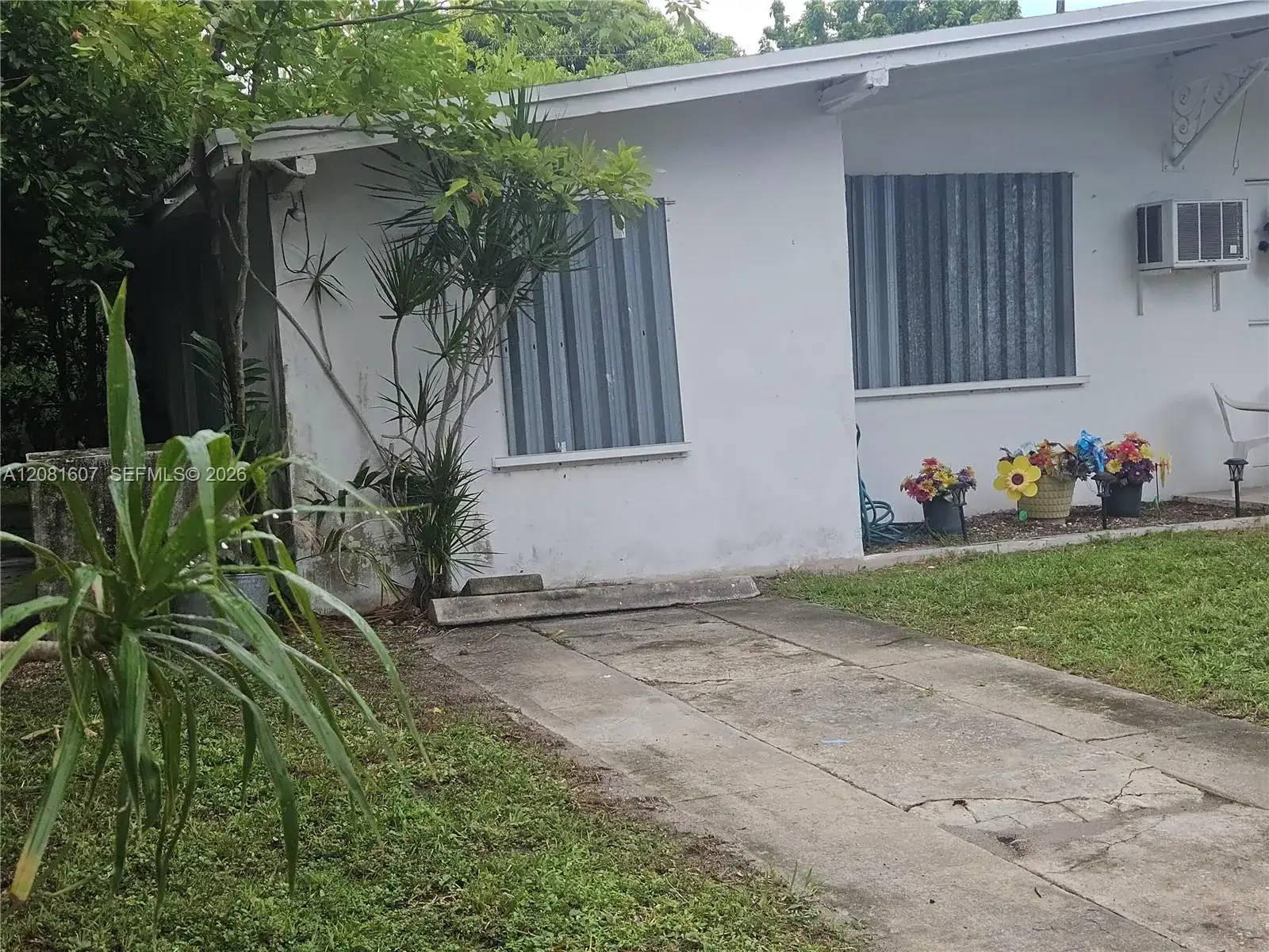 11345 SW 44th St, Miami FL 33165 photo 4
