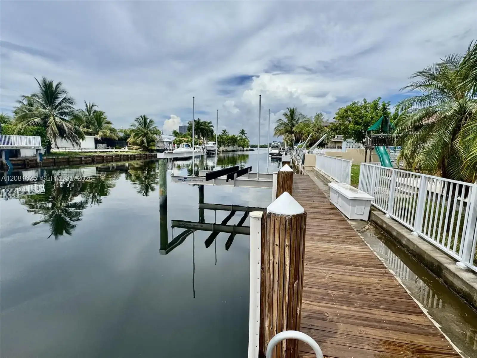 3324 NE 167th St, North Miami Beach FL 33160 photo 5