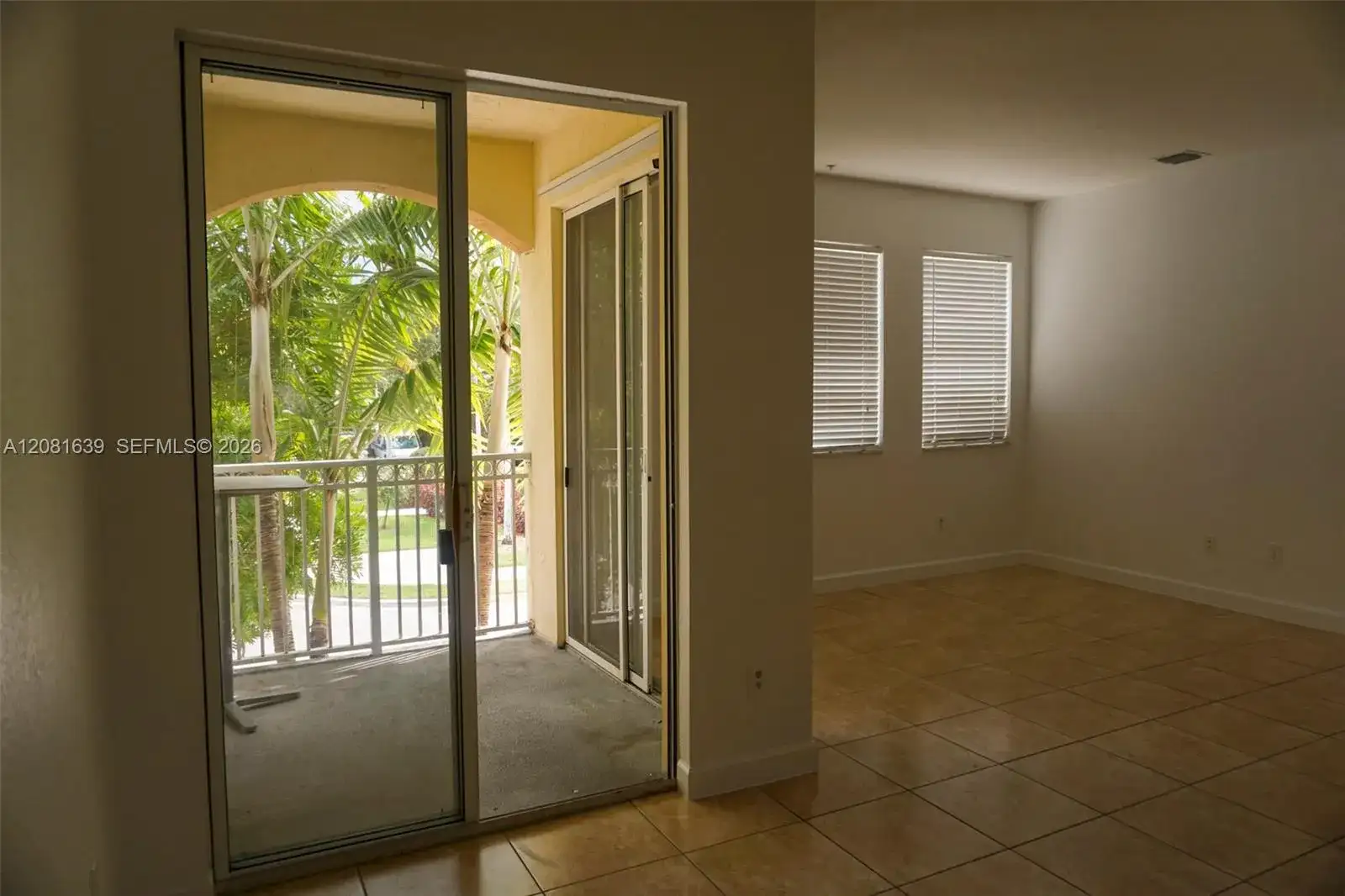 10242 NW 7th St # 204, Miami FL 33172 photo 3