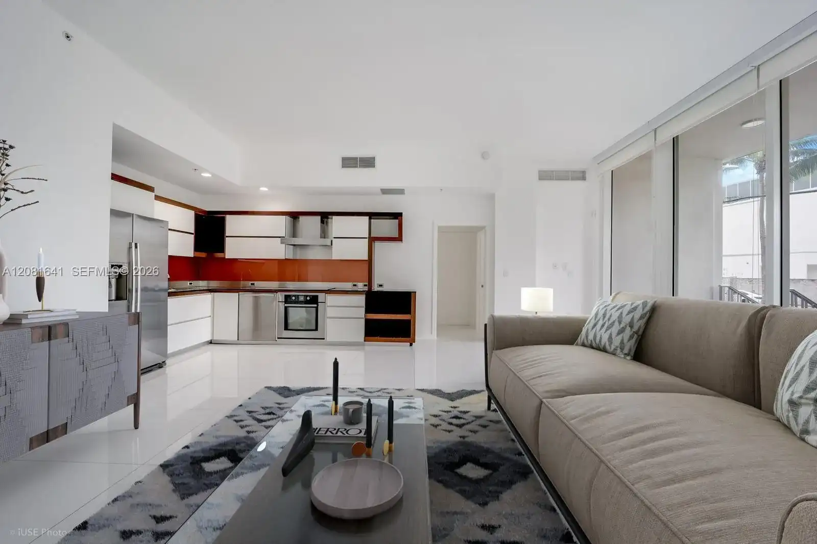 2100 Park Ave # 101, Miami Beach FL 33139